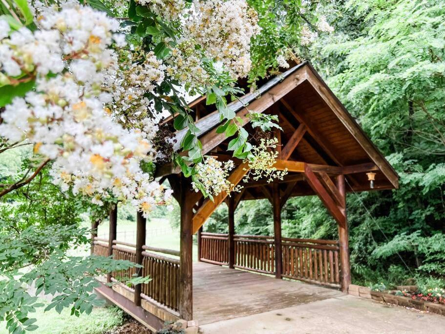 Indoor Heated Pool Hot Tub Cabin Sevierville Exterior photo